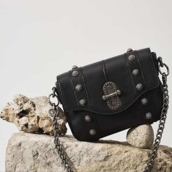 Aje Handbags - Aje Hutton Larhe Crossbody Bag in black leather